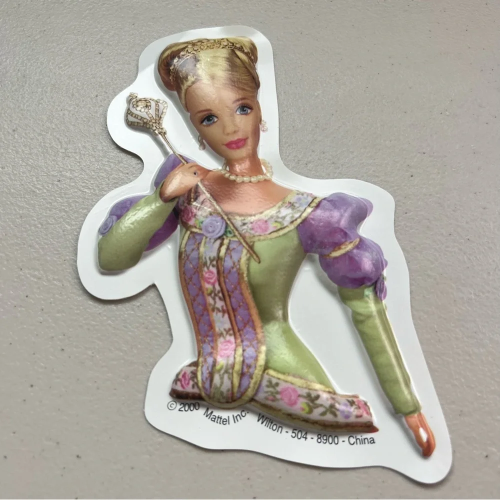 Wilton Vintage Barbie Cake Topper Flat